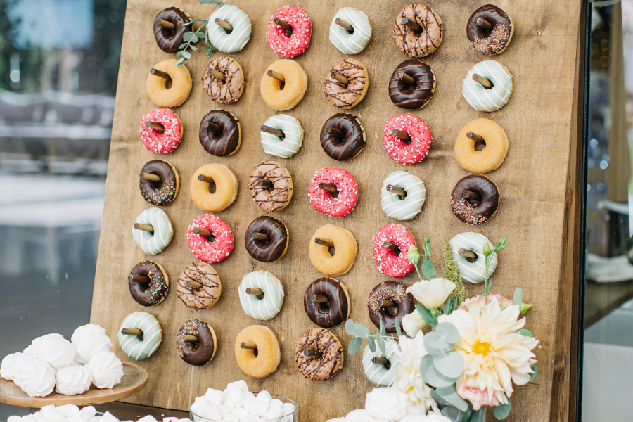 backyard college graduation party ideas