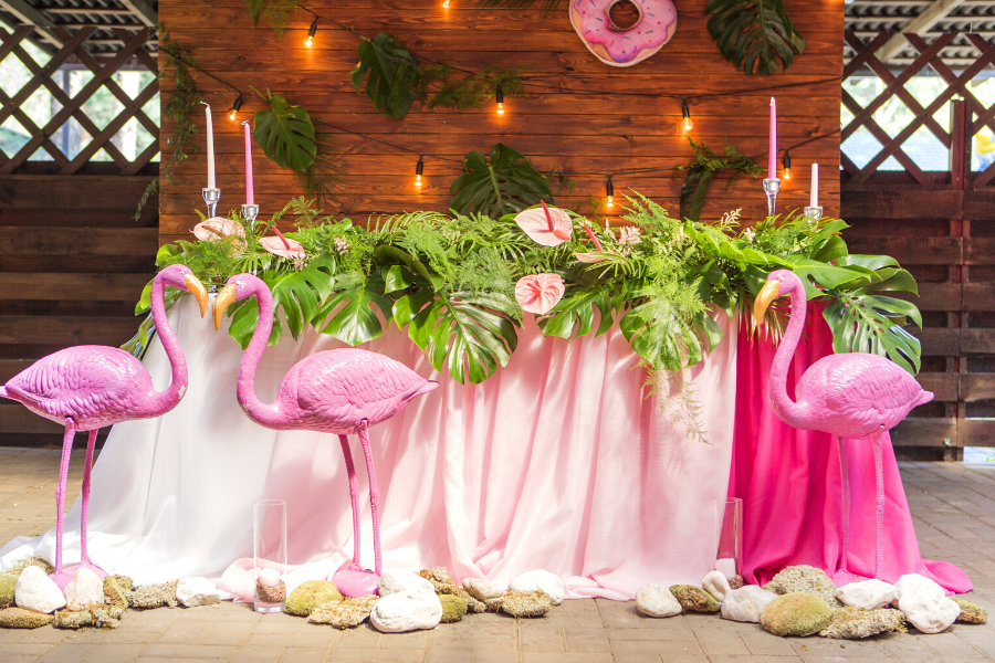 college graduation party themes