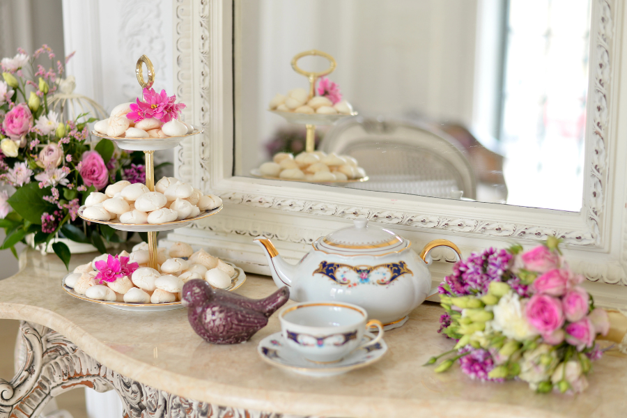 graduation party themes